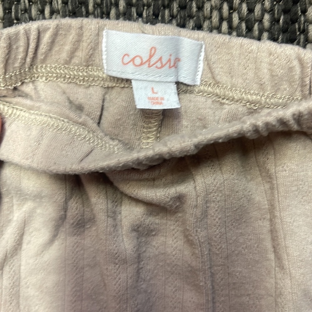 Colsie Shorts & Top Set Large - Picture 2 of 3